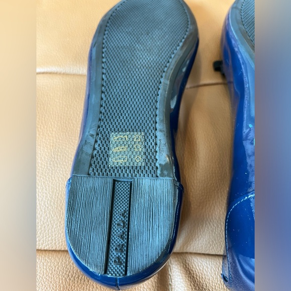 Beautiful Navy Prada Ballerina Flats - Picture 7 of 12